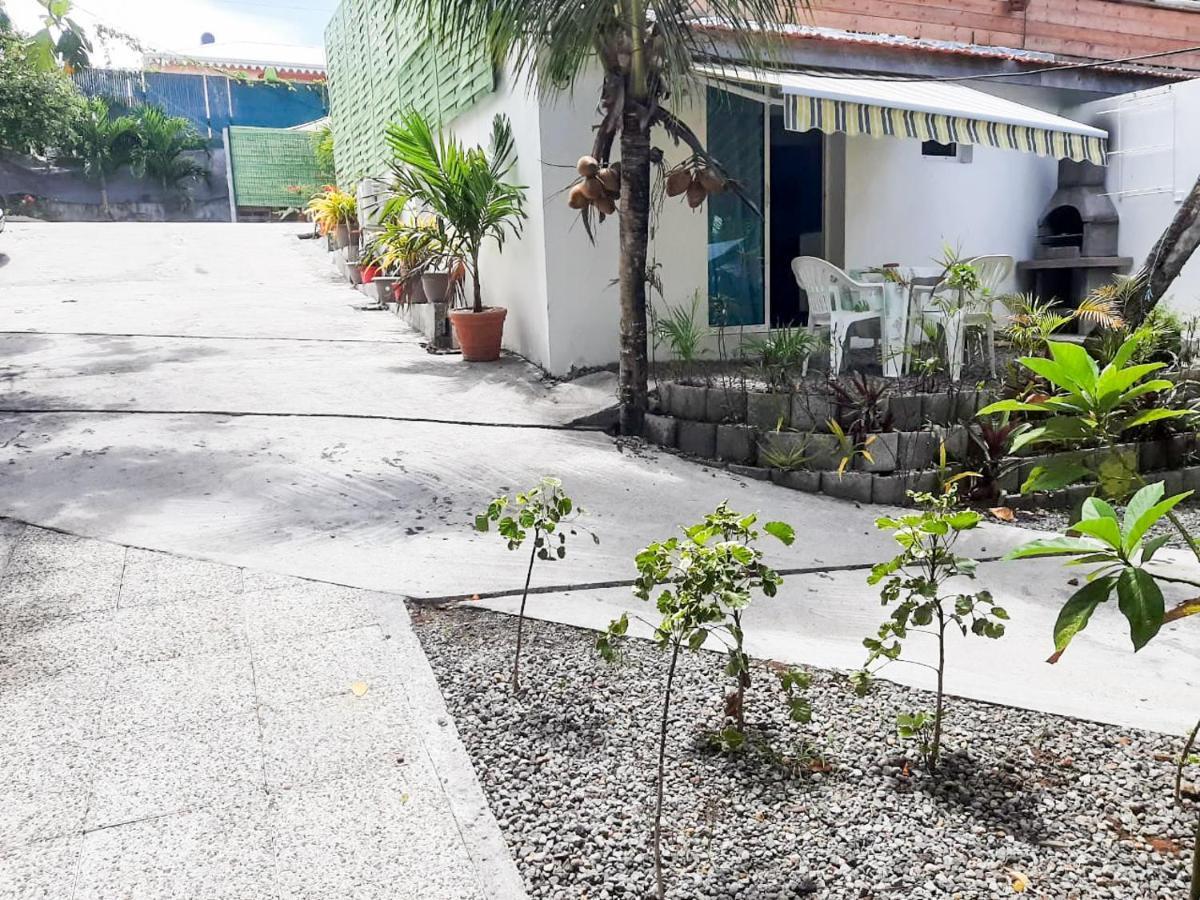 Plezi Location F2 Ocean, Trois-Ilets Apartment Les Trois-Ilets Exterior photo